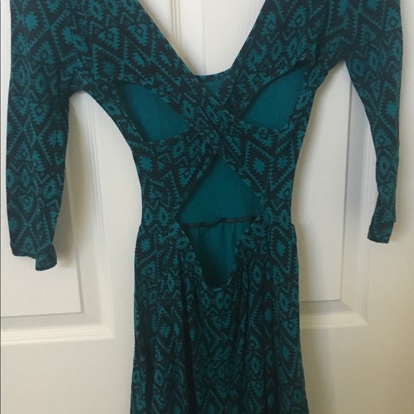 Forever 21 Tribal Open Back Dress - Picture 4 of 4
